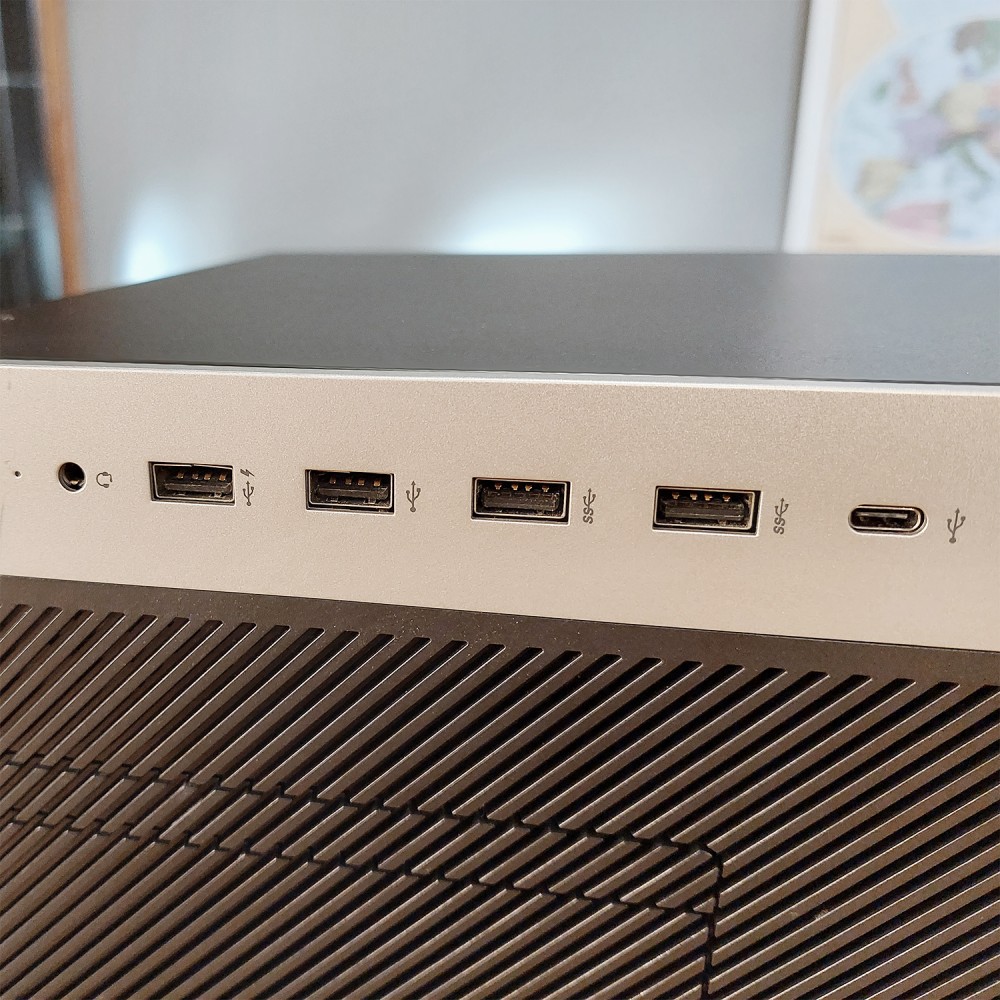 Komputer PC HP 705 G4 MT Tower Ryzen 5 Pro 2400G/8GB/256GB SSD NVMe/W11P - 10918