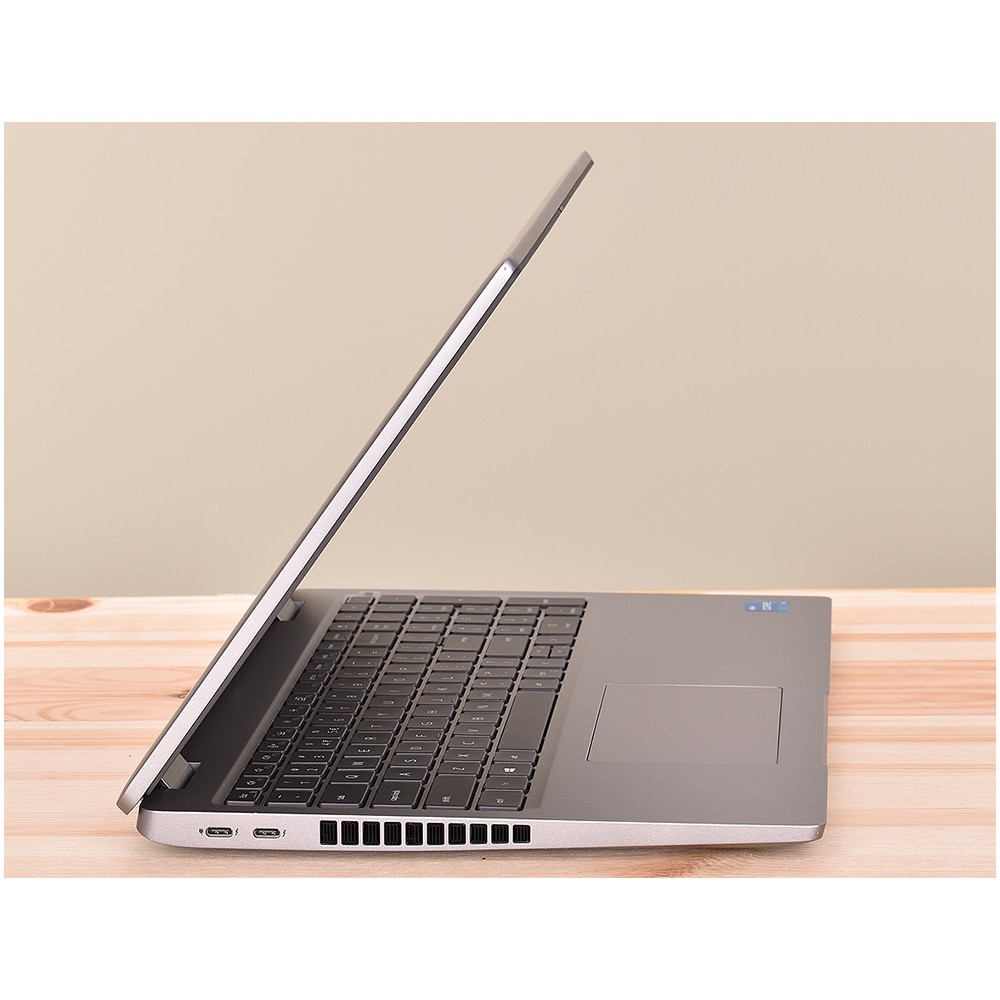 Dell Latitude 5521 15" i7-11850H/32GB/512GB SSD NVMe/W11P - 11182