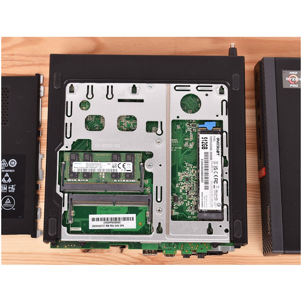 Mini komputer PC Lenovo ThinkCentre M75q-1 Tiny AMD Ryzen 3 PRO 3200GE/16GB/512GB SSD NVMe/W11P - 11972