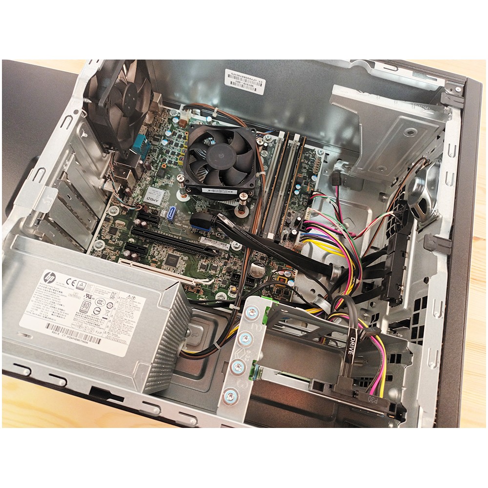 Komputer PC HP 705 G3 EliteDesk MT Tower AMD PRO A10 8770 R7/16GB/256GB SSD/W10P - 12793