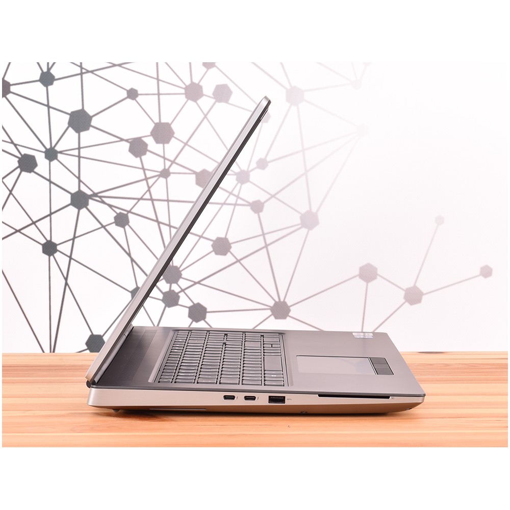 Dell Precision 7750 17" i7-10875H/32GB/1TB SSD NVMe/RTX 4000/W11P - 13906