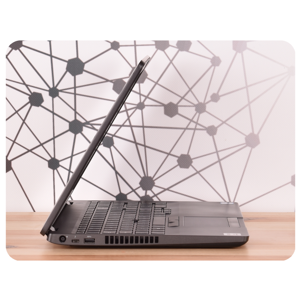 Laptop Dell Precision 3540 Intel Core i7-8565U/32GB/512GB SSD NVMe/AMD WX2100/W11Pro - 15604