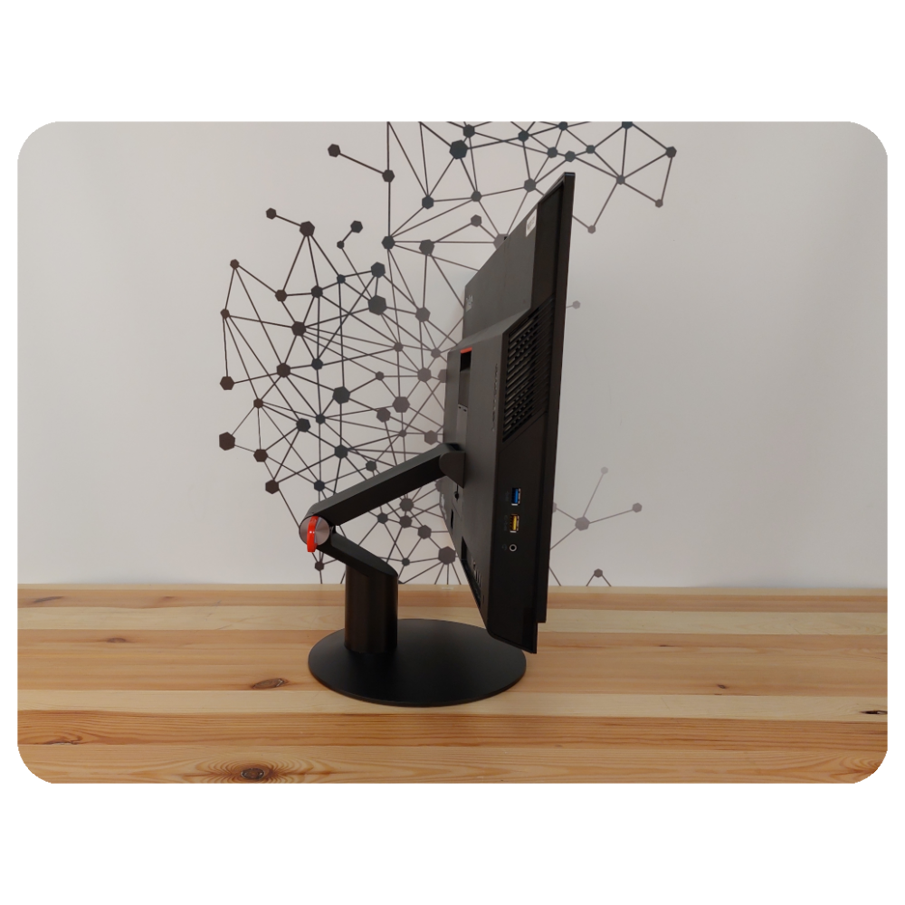 Lenovo ThinkCentre M810z AIO i5-6400/16GB/500GB SSD/W11P/AIO - 17157