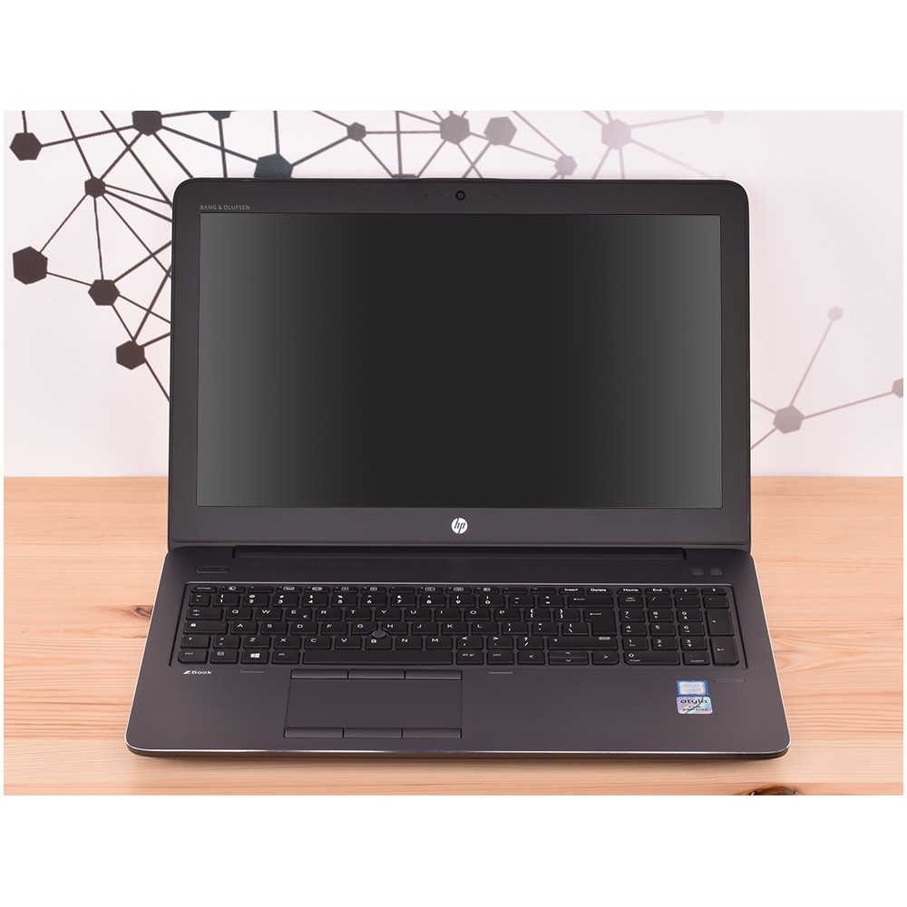 HP ZBook 15 G4 i7-7820HQ/16GB/1TB SSD NVMe/W11P Mobilna stacja robocza - 18738