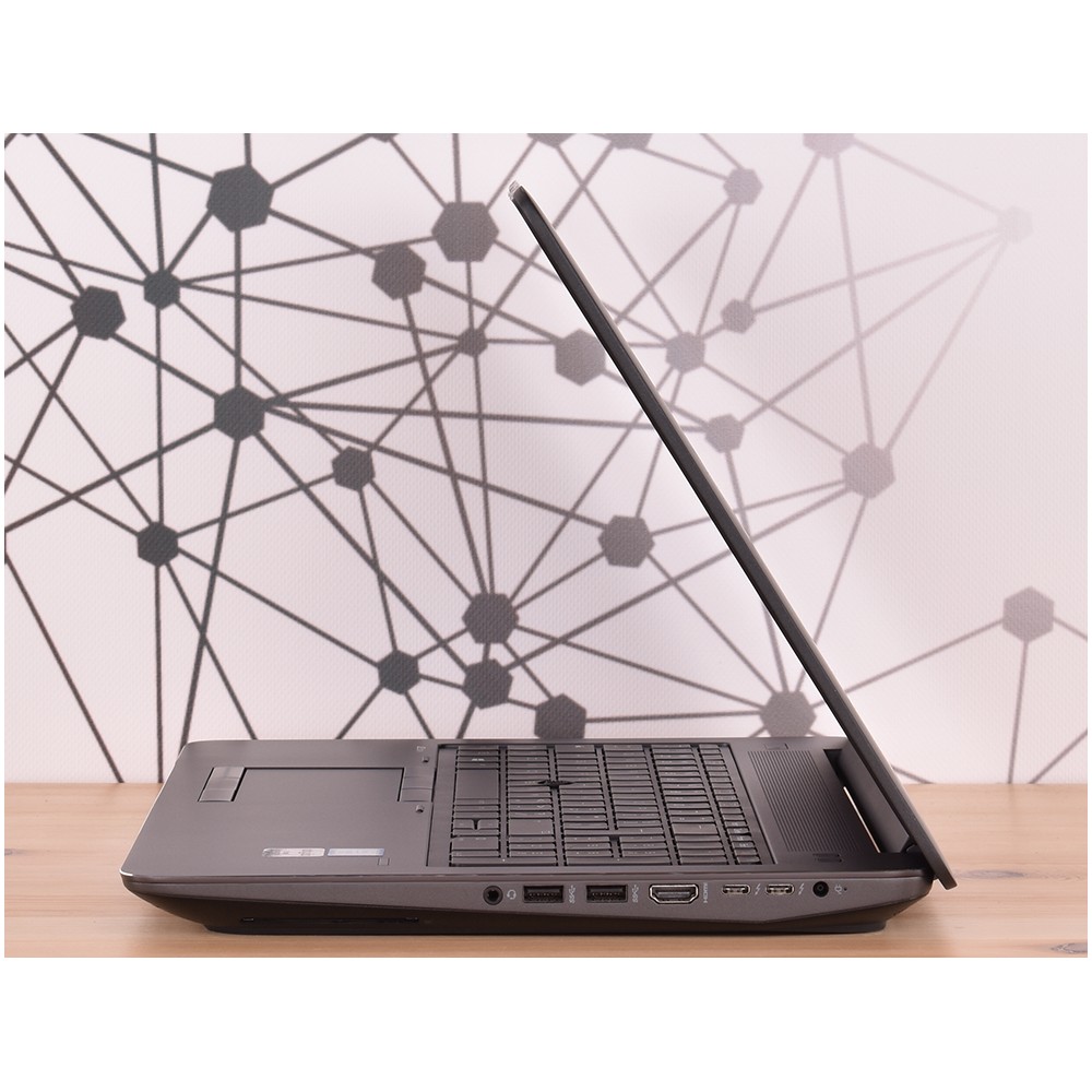 HP ZBook 15 G4 i7-7820HQ/16GB/1TB SSD NVMe/W11P Mobilna stacja robocza - 18743