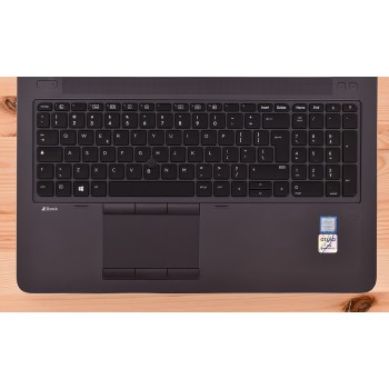 HP ZBook 15 G4 i7-7820HQ/16GB/512GB SSD NVMe/W11P Mobilna stacja robocza