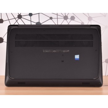HP ZBook 15 G4 i7-7820HQ/16GB/512GB SSD NVMe/W11P Mobilna stacja robocza